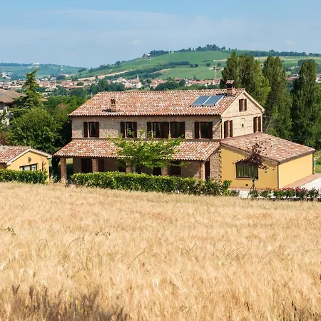 Bright In 75 M² Shared Pool Apartment Castelbellino
